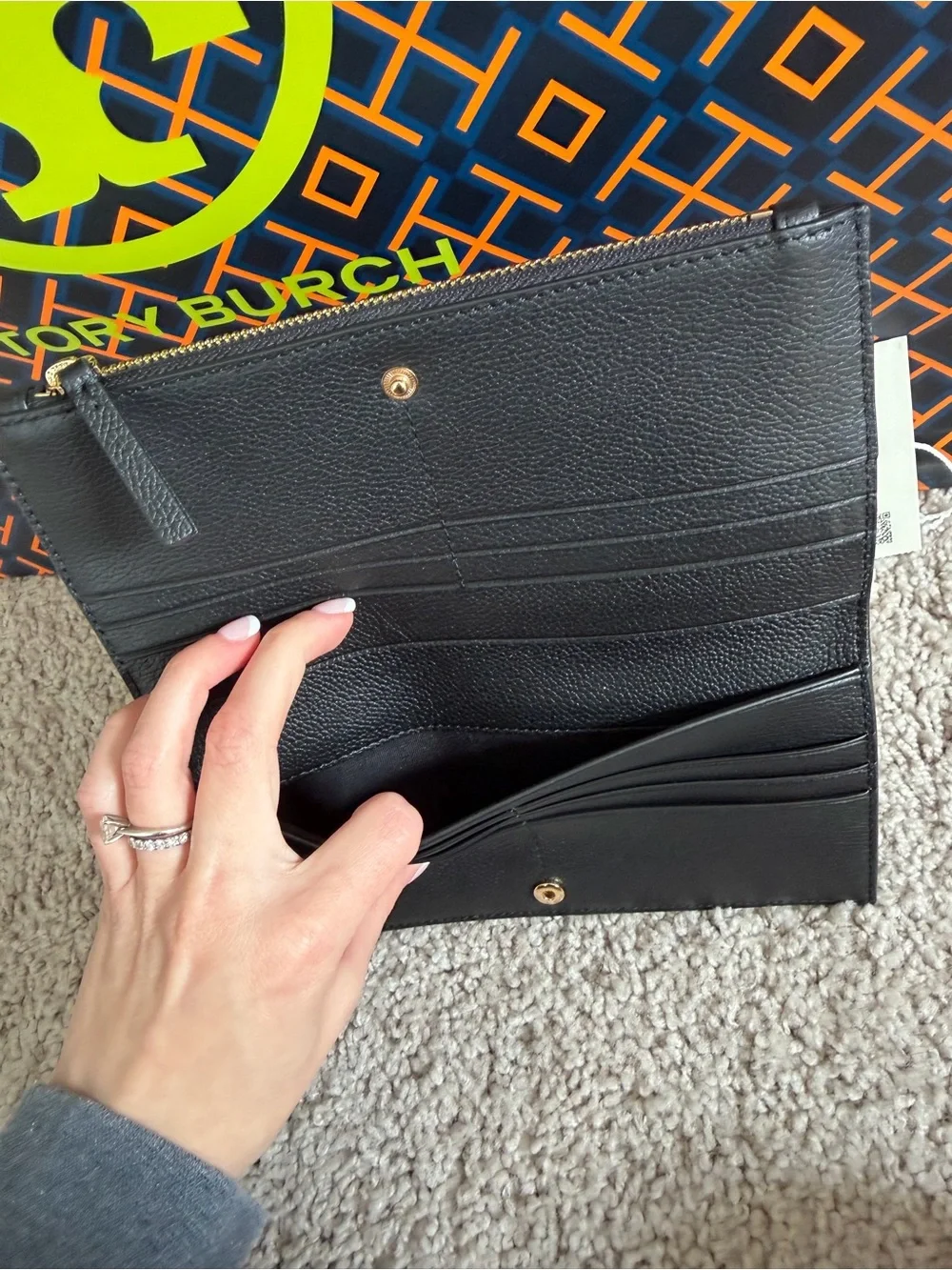 Tory Burch Blake Slim Wallet Black Gold